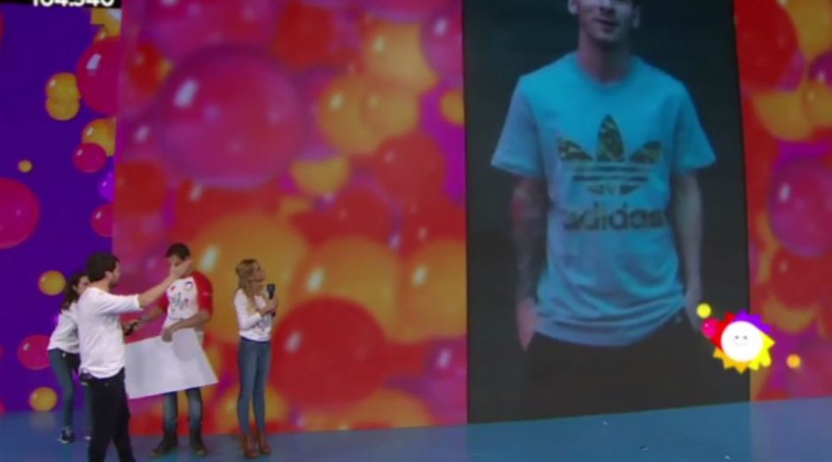 El futbolista estuvo en la transmisión donde comunicó la donación. TWITTER / Fundación Lío Messi