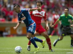 Marco Fabián volvió a la cancha después de su lesión y participó en el gol de Chivas. MEXSPORT / O. Aguilar