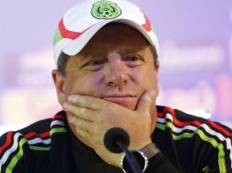 A tres semanas del despido de Miguel Herrera, aun no se ha elegido al nuevo estratega del Tri. AP / ARCHIVO