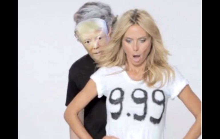 Durante el clip, la modelo no deja de exagerar sus expresiones portando siempre una gran sonrisa. INSTAGRAM / heidiklum