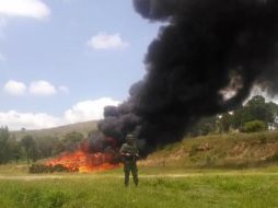 La incineración se realizó en el Club Cinegético Jalisciense, resguardado por Policía Federal y el Ejército Mexicano. TWITTER / @ealmaguerr