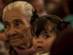 Los niños y los adultos mayores representan los grupos más vulnerables a la deshidratación. EL INFORMADOR / ARCHIVO