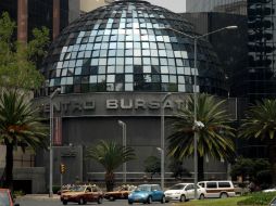 La plaza bursátil mexicana opera con un volumen aproximado de 6.1 millones de títulos por un importe de 135.5 millones de pesos. NTX / ARCHIVO