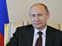 Putin destaca que los puertos crimeos operarán a su máxima capacidad hasta que exista comunicación entre ambos territorios. AP / ARCHIVO