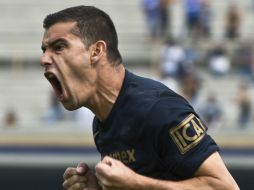 Pumas lleva nueve unidades en el tercer sitio de la tabla, lo ideal serían 27 dijo Alcoba. AFP / ARCHIVO