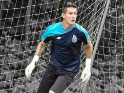 Gudiño coincidirá con su compatriota Héctor Herrera. TWITTER / @RaulGudino1