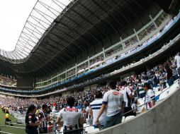 De acuerdo con los comentaristas de televisión, el desperfecto es ajeno al inmueble. MEXSPORT / J. Martínez