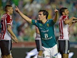 Ignacio González, del León, celebra el gol que les dio la victoria. MEXSPORT / I. Ortiz