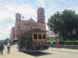 El recorrido inicia en la Casa de la Cultura y dura dos horas. Cuesta 120 pesos para los adultos y 100 pesos a estudiantes y ancianos. ESPECIAL /