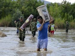 Bogotá no ha logrado que Caracas abra la frontera y suspenda las deportaciones masivas de colombianos. EFE / D. Blanco