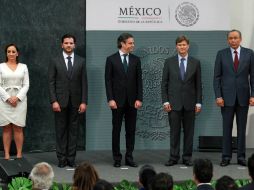 Pacchiano Alamán (2doizq) también reconoció el trabajo realizado por el anterior titular de la Semarnat. NTX / J.Pazos