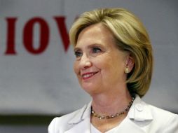 Mientras las preferencias por Clinton disminuyen, aumentan las de su más cercano rival, el senador por Vermont, Bernie Sanders. AP / J. Lee