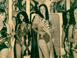 Rossana Villares compitió en Miss Universo y Miss Mundo 1973. FACEBOOK / Universo de Bellezas