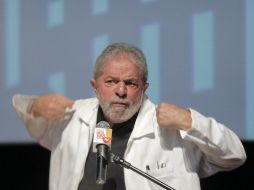 ''Veré si le dan un poco de sosiego a Dilma y me pegan a mí'', dice Lula en alusión a las críticas de la oposición hacia la presidenta. EFE / S. Moreira