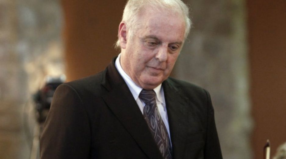 Barenboim busca hacer la música accesible a todo el mundo, ''independientemente de fronteras nacionales, religiosas o étnicas''. AFP / ARCHIVO