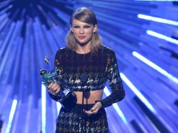 Taylor también se llevó el premio de Mejor Video Femenino por 'Blank Space' y de Mejor Video Pop. AP / M. Sayles
