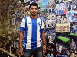 Corona cambió de equipo en el último día del mercado de fichajes. TWITTER / @PortoFC