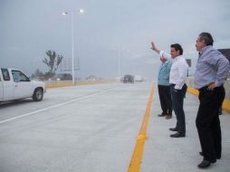 El gobernador, Aristóteles Sanoval acudió a la apertura del puente. TWITTER / @AristotelesSD