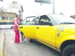 Taxis, Uber y CityDrive se disputan 250 mil 096 viajes diariamente. EL INFORMADOR / F. Atilano