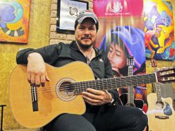 Rentería asegura que no tendrá muchas regalías, pero ofrece un instrumento accesible y con calidad. EL INFORMADOR / E. Barrera