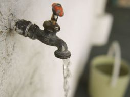 Los que consuman de cero a seis metros cúbicos de agua no pagarán nada. EL INFORMADOR / ARCHIVO