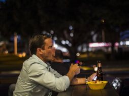 Otros factores que pueden abonar a tomar esta mala decisión son el consumo y abuso de alcohol y drogas. EL INFORMADOR / ARCHIVO