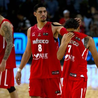 Valdeolmillos y Ayón piden orden en el basquetbol mexicano