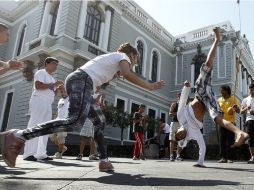 También implementarán actividades para el desarrollo físico, social, y en materia de salud en los microambientes del adolescente. EL INFORMADOR / ARCHIVO