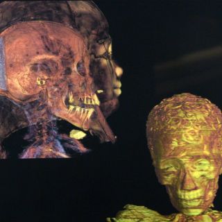 Los Ángeles recibe 20 momias en una exposición inédita