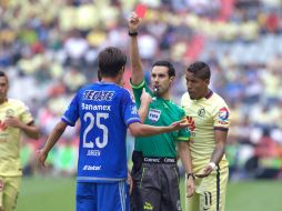 El joven veracruzano vio la tarjeta roja en acción 'errónea', según su club. MEXSPORT / ARCHIVO