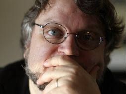 El cineasta mexicano Guillermo del Toro estrena el 16 octubre su película 'más oscura en inglés' y una de las que está más orgulloso. AP / ARCHIVO