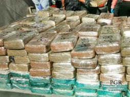 La droga y el inmueble asegurado quedaron a disposición de autoridades. TWITTER / @PGR_Mx