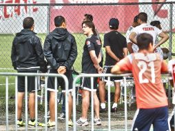 Almeyda estuvo en la cancha junto a su cuerpo técnico. EL INFORMADOR / E. Barrera