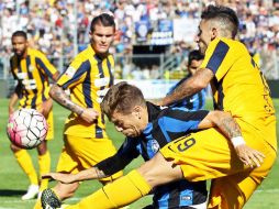 El equipo de Verona no pudo con su rival. EFE / P. Magni