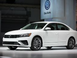 Volkswagen instaló un software ilegal en vehículos diesel vendidos en los últimos años para falsear mediciones sobre emisiones. EFE / K. Hagen