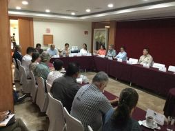 El comité se integró por ciudadanos y representantes de organizaciones civiles. TWITTER / @SemadetJal