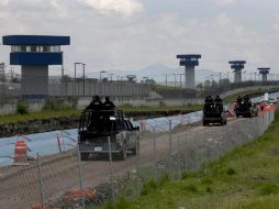 Los tres ex servidores públicos están recluidos en el Centro Federal de Readaptación Social (Cefereso) Número 1, ''Altiplano''. AP / ARCHIVO