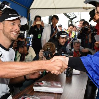 Jenson Button todavía no decide su futuro