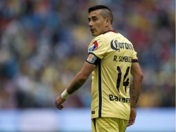 Rubens Sambueza afirma que el portero rojiblanco debe aprender a no burlarse. MEXSPORT / O. Aguilar