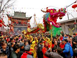 La fiesta varía cada año, pues depende del calendario lunar y puede llevarse a cabo en septiembre u octubre. AFP / ARCHIVO