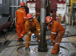 Fueron 25 empresas las precalificadas para participar, siete que participaron y seis que hicieron alguna oferta. AP / ARCHIVO