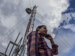 El IFT busca que todas las empresas cuenten con la misma cantidad de espectro, por lo que esperan la mayor eficiencia. EL INFORMADOR / ARCHIVO