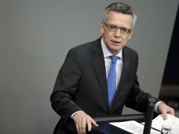 El ministro hace hincapié en el derecho de todo solicitante de asilo a ser tratado ''en paz, con respeto y dignidad''. AP / M. Sohn