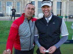 Aquí, Ballack con el holandés Ruud Gullit. TWITTER / @dunhilllinks