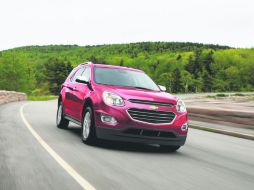 Retoma el camino. Renovada por completo, esta SUV toma la estafeta de la Captiva a partir de este mes. ESPECIAL / Chevrolet