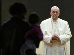 Durante su reflexión, el Papa lanza un fuerte llamado a acoger a los niños, en especial a los migrantes. EFE / M. Brambatti