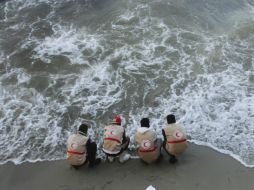 Socorristas hallaron 85 de los cuerpos cerca de Trípoli y 10 cerca de la ciudad costera, Sabartha. AP / M. Ben Khalifa