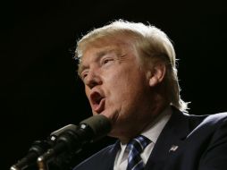 Los controvertidos comentarios xenófobos de Trump le han hecho perder otros contratos con algunas empresas. AP / ARCHIVO