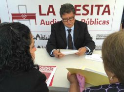 Monreal pide a quien envió el dinero lo recoja. TWITTER / @RicardoMonrealA