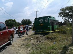 Unidades de Servicios Médicos acudieron al lugar tras recibir el reporte. ESPECIAL /